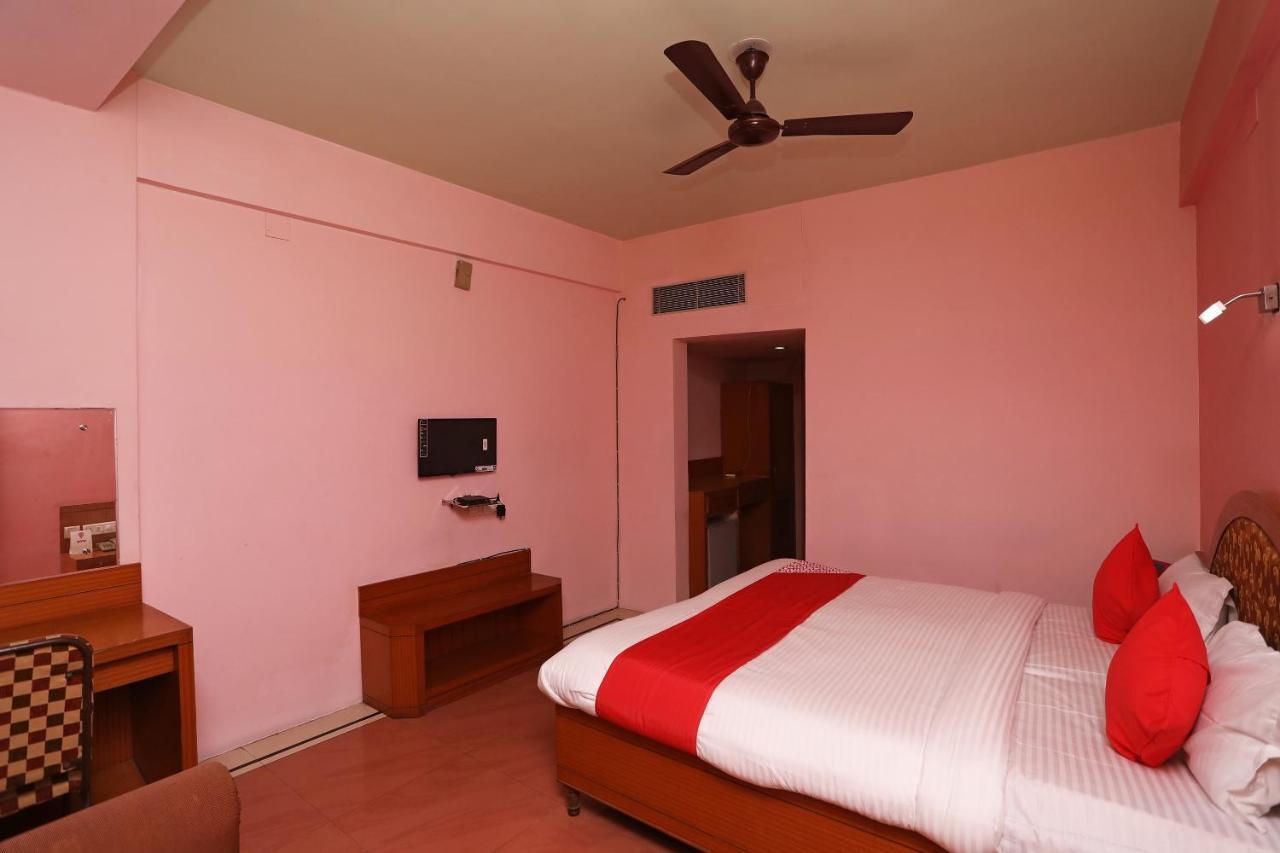 Hotel Keshari Bhubaneswar Dış mekan fotoğraf