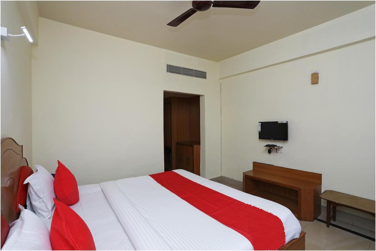 Hotel Keshari Bhubaneswar Dış mekan fotoğraf